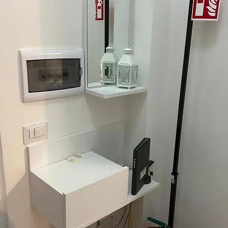White, San Giovanni Рим
